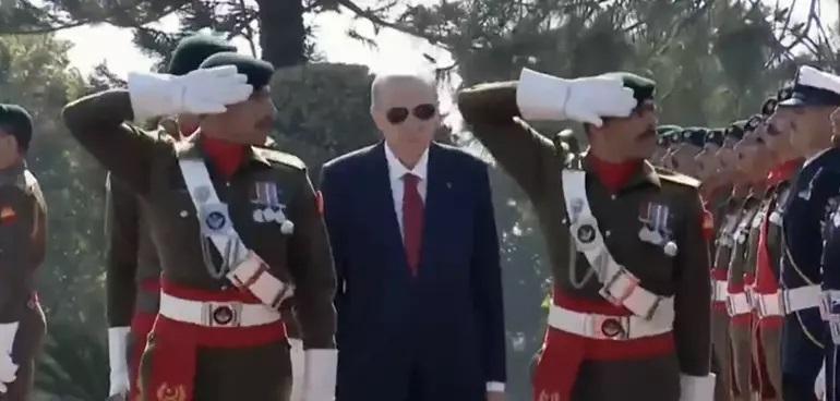 Cumhurbaşkanı Erdoğan Pakistanda resmi törenle karşılandı