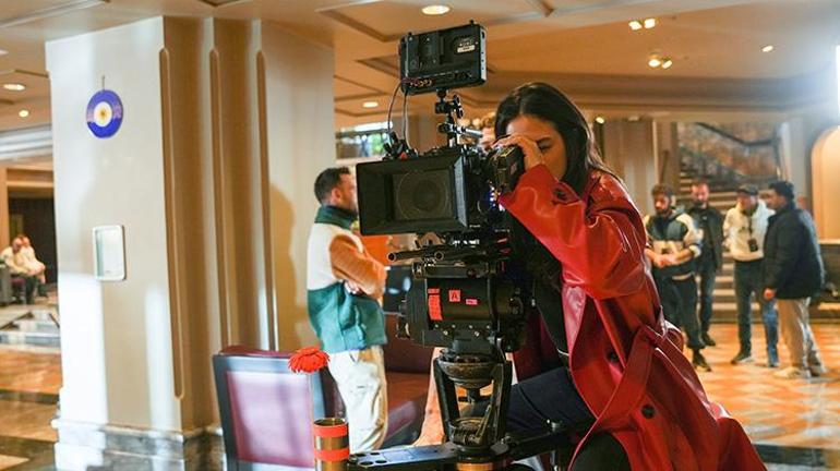 Demet Özdemir’in ‘Eşref Rüya’ setinde ilk günü