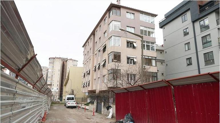 Maltepede annesini boğarak öldürmeye çalıştı sonra komşusuna gidip Annemi boğdum dedi.