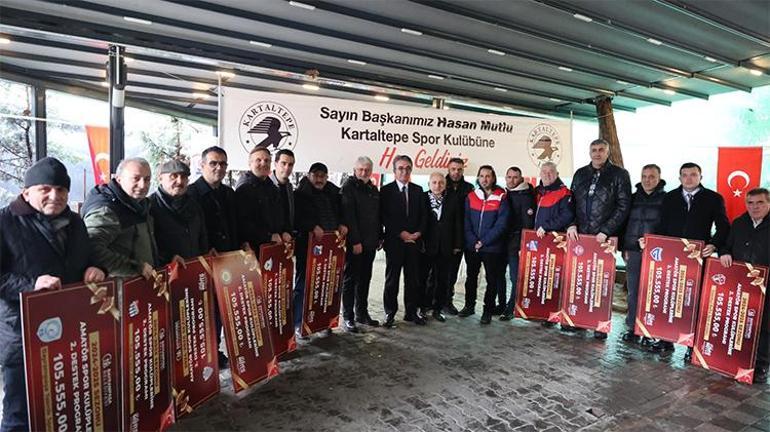 Bayrampaşa Belediyesi’nden öğrencilere ücretsiz doğal kaynak suyu