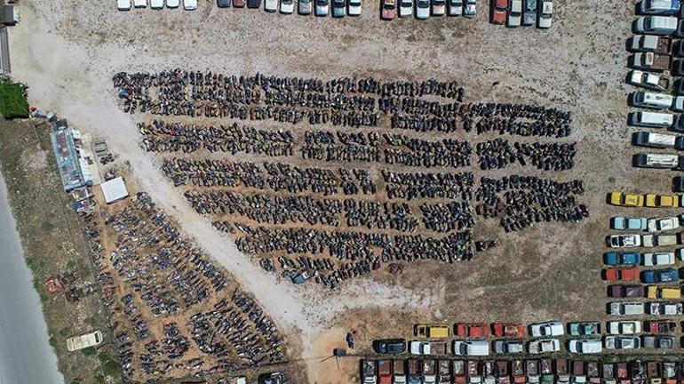 Antalyada yediemin otoparkları araç mezarlığına döndü  Hepsi çürümeye terk edildi