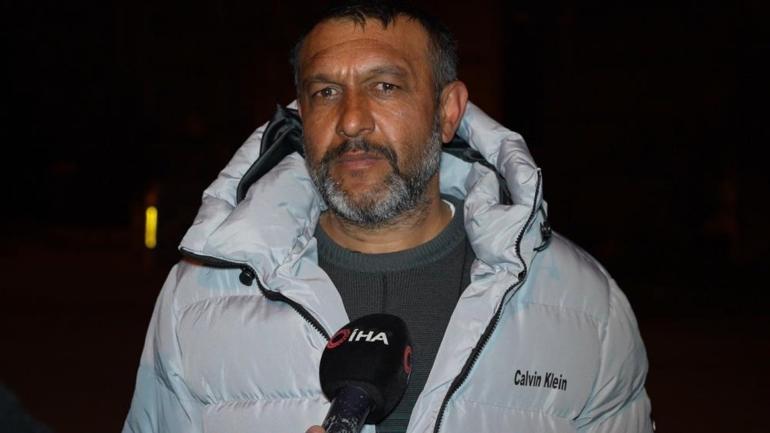 Edirnede ramazan davulcuları ilk mesaisinde: Baba - oğlu vatandaşları manilerle uyandırdı