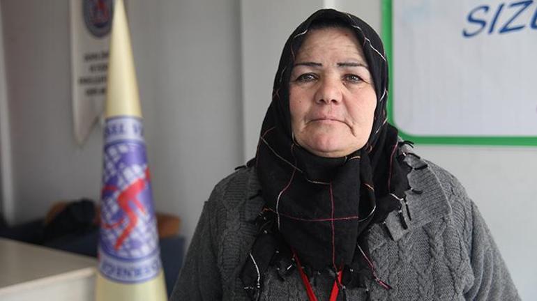 Konyada emekli öğretmenden örnek davranış Aşevinde ihtiyaç sahiplerine yemek yapıyor