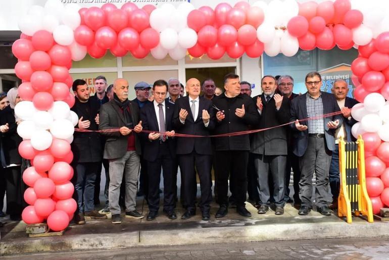 Bu markette ‘para’ değil ‘iyilik’ geçiyor Samsunda açılan sosyal market vatandaşların hizmetinde