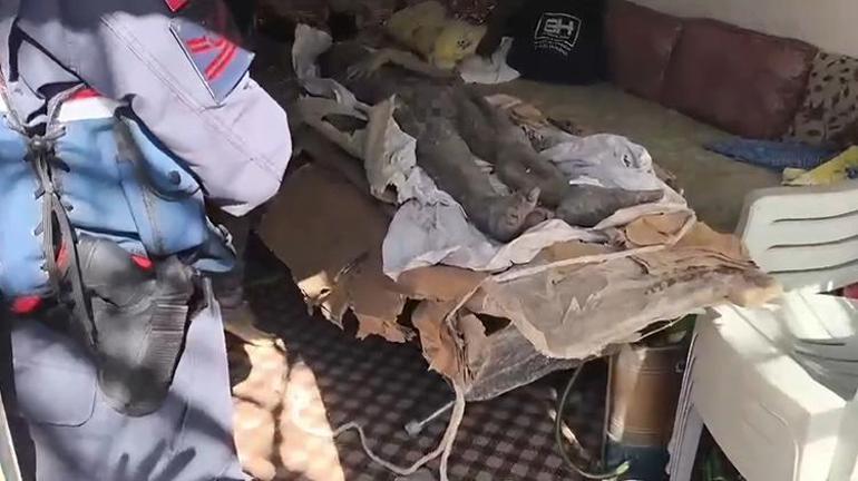 Niğdede mumya operasyonu Orta Çağdan kalma mumyayı satmaya çalışan şahıslar yakalandı