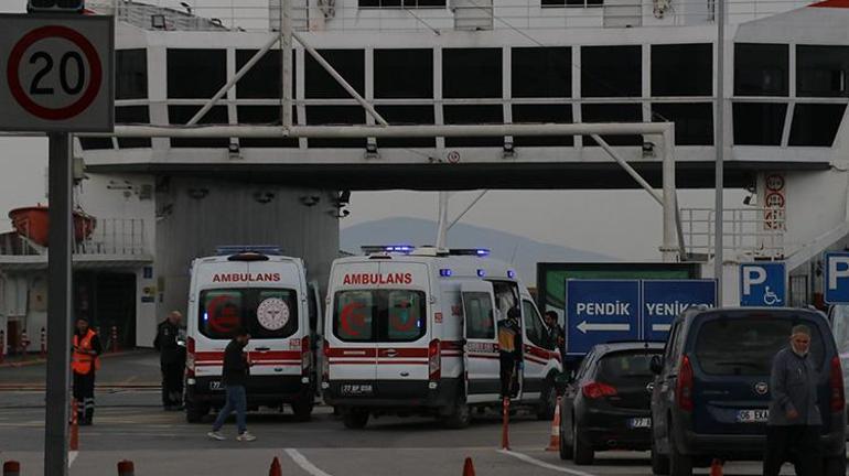 Feribot Yalova İskelesine çarptı Yaralılar var