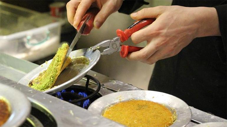 Tatlıcılarda Ramazan bereketi: Çikolatasından esinlendik, baklavasını yaptık