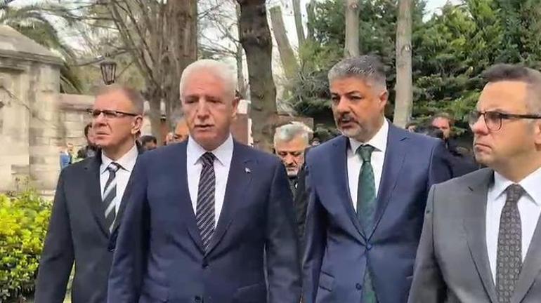 İstanbul Valisi Gül, gösterilerde zarar gören Şehzadebaşı Camisinde inlemede bulundu