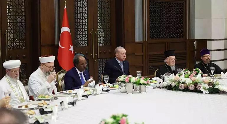 Cumhurbaşkanı Erdoğan: Toplumsal gerilimleri ülkemize taşıma niyetinde olanlara fırsat vermeyeceğiz