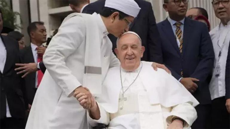 Papa Franciscus hayatını kaybetti Bundan sonra ne olacak, yeni papa nasıl seçilecek
