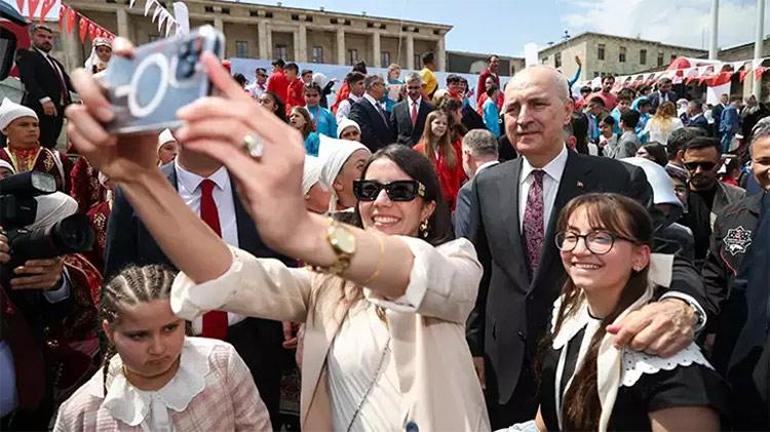 Kurtulmuş: Burada bulunan her bir çocuğun parlak geleceği, Türkiyenin parlak geleceğidir