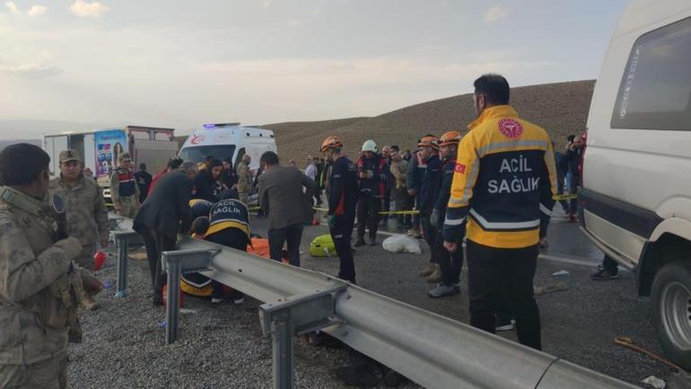 Vanda feci kaza Çok sayıda ölü ve yaralı var