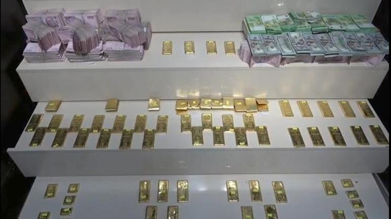 Vanda havalimanında altın ve döviz kaçakçılarına büyük darbe