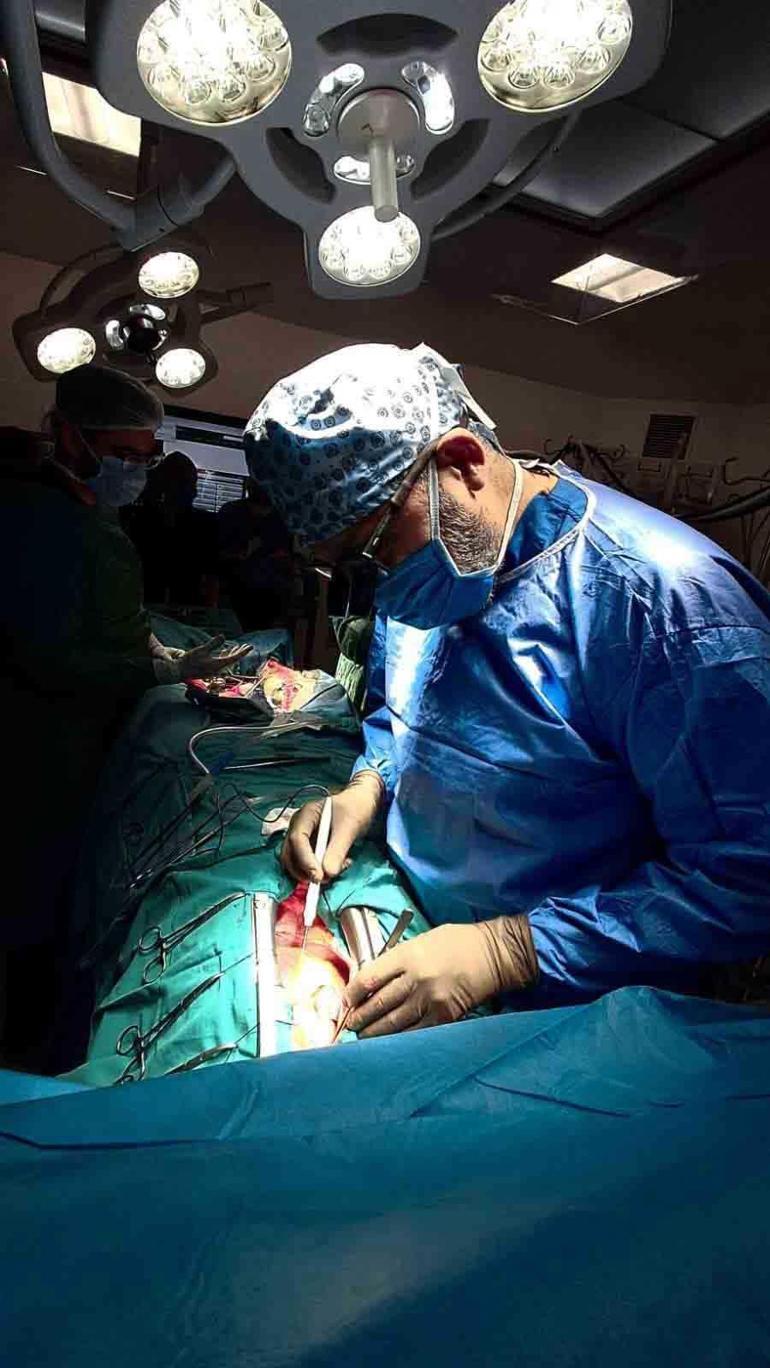 Antalyada tıpta mucizevi kurtuluş 100 dakika boyunca geçici ölümü yaşadı Ameliyata giren doktorlar anlattı: Çok nadir vakalardan biri