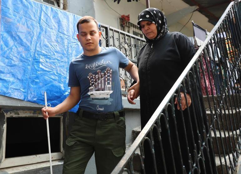 Adanada şok eden iddia: görme engelli genci çalıştırdığı gerekçesiyle anneye dava