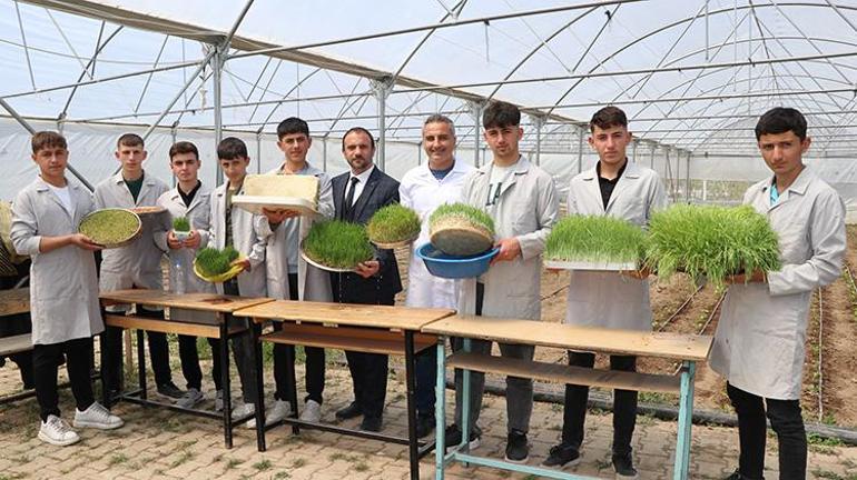Yozgatta liseli öğrenciler üretti: Maliyetleri düşürdü, verimi 4 kat arttırdı: Çiftçinin cebi nefes alacak