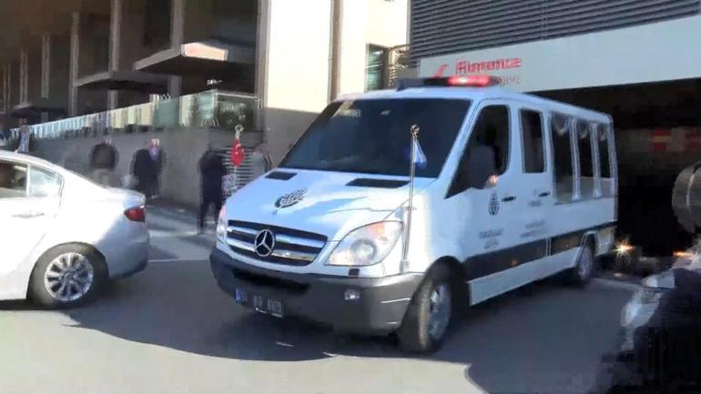 Sırrı Süreyya Önderin cenazesi hastaneden çıkarıldı