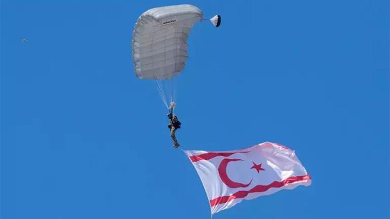 Selçuk Bayraktar: TEKNOFEST milli teknoloji hamlesinin meydanıdır