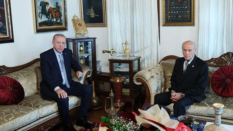 Ankarada sürpriz görüşme Cumhurbaşkanı Erdoğan, Bahçeli’yi ziyaret etti