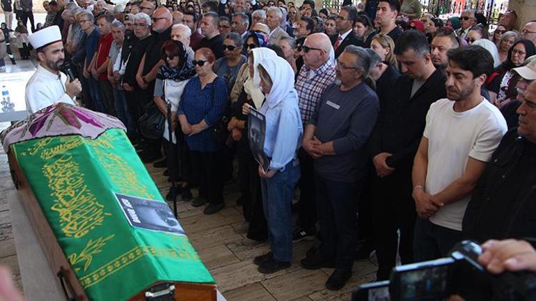 Şişlide eski eşi tarafından öldürülen kadın son yolculuğuna uğurlandı Kızım artık ablan korkmayacak