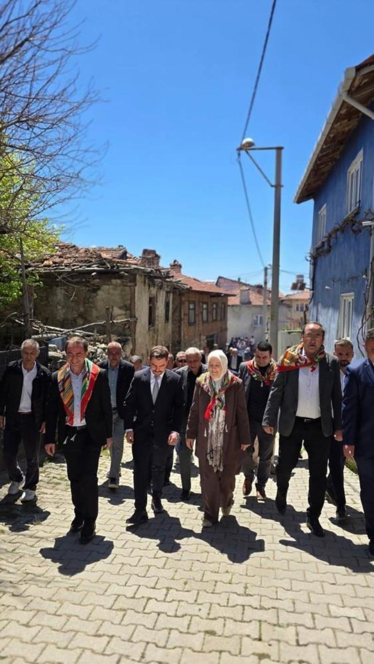 Yılda sadece bir kez yapılıyor Binlerce kişi o köye akın ediyor