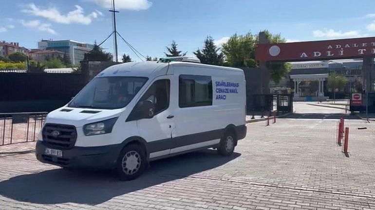 Bir kişinin hayatını kaybettiği metrobüs kazasında yeni görüntüler ortaya çıktı