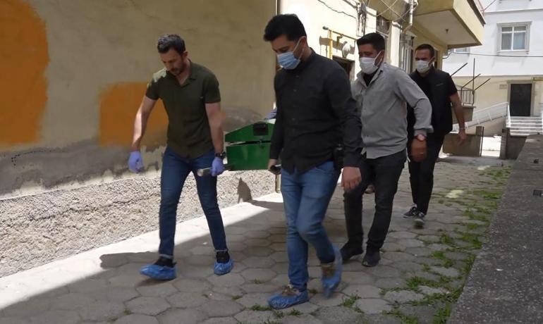 Ev sahibi şok geçirdi 11 yıl boyunca cesetle aynı evde: Derin dondurucu ve buzdolabından çıktı