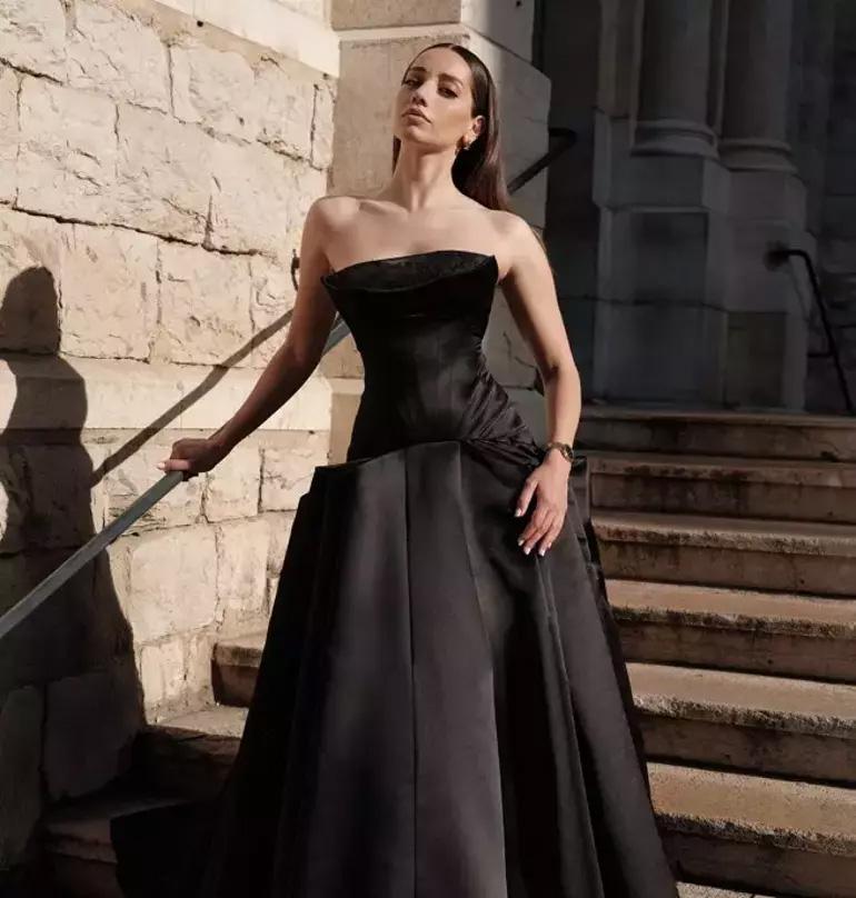 Cannes Film Festivaline damga vurdu: Özge Özacarın kırmızı halı pozlarına beğeni yağdı