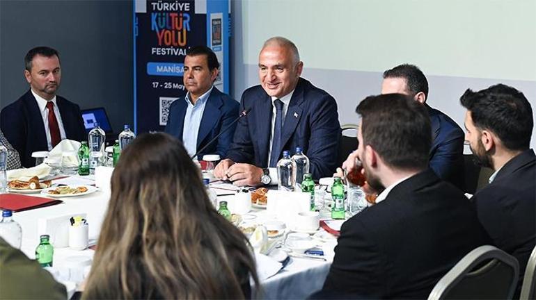 Kurban Bayramı tatili 9 gün olacak mı Bakan Ersoy merak edilen soruyu yanıtladı