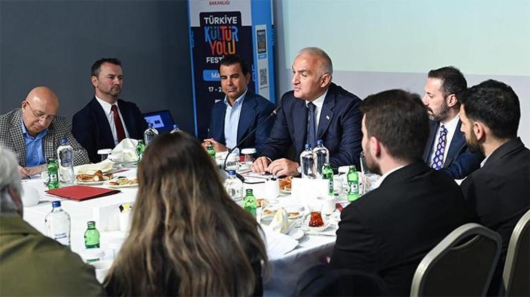 Kurban Bayramı tatili 9 gün olacak mı Bakan Ersoy merak edilen soruyu yanıtladı
