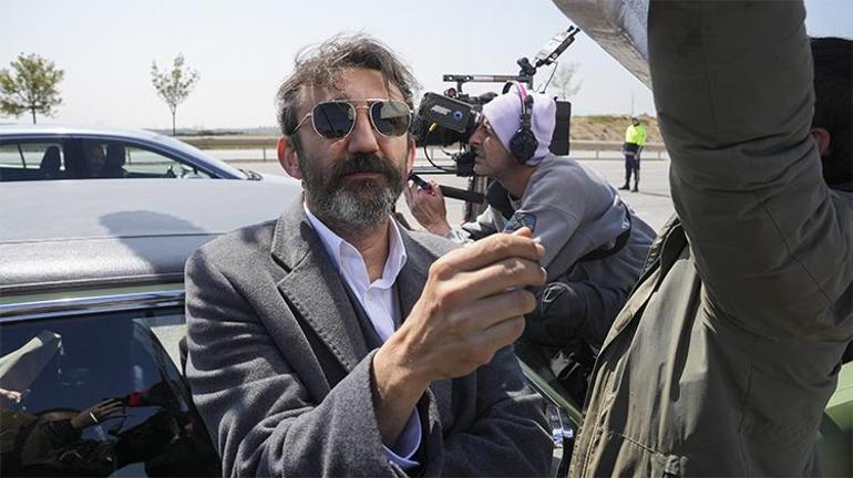 Senaryo kurgu, gülüşler gerçek Kamera arkasında Eşref vakti
