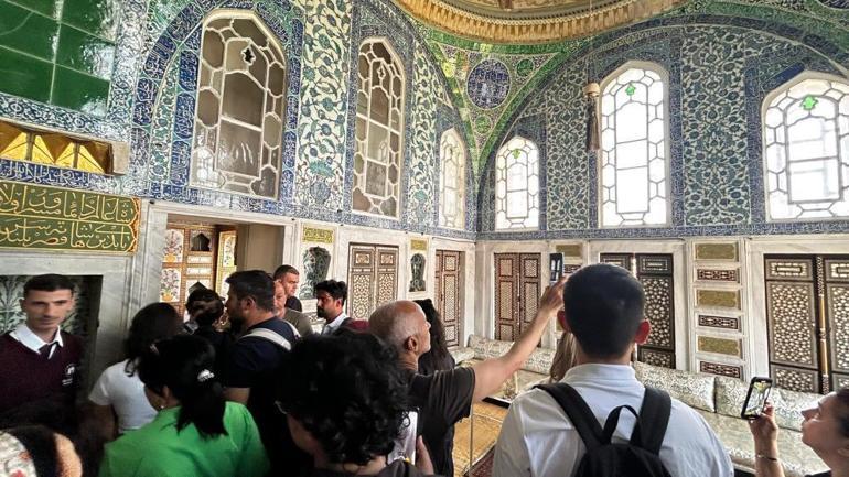 200 yıl kullanıldı, 10 yılın ardından ilk kez kapılarını açtı: Görmek için akın edenler var