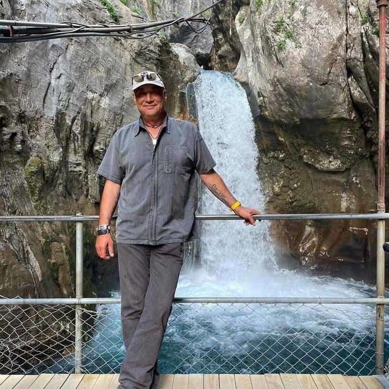 Yeşilçam oyuncusu üniversite öğrencisi tarafından evinde bıçaklı saldırıya uğradı