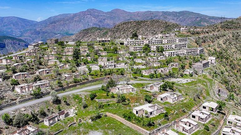 Diyarbakırın terk edilen İtalyan köyü geçmişin izlerini taşıyor Bir zamanlar burada İtalyanlar yaşıyordu