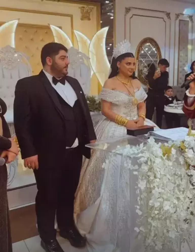 Böyle düğün görülmedi: Kesenin ağzını açtı Oğlunu evlendiren Murat Övüçten geline kilolarca altın