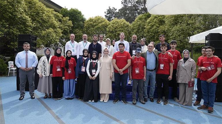 Türkiye Entelektüel Oyunları (TEO) Liseler Arası Bilgi Yarışması’nın kazananları belli oldu