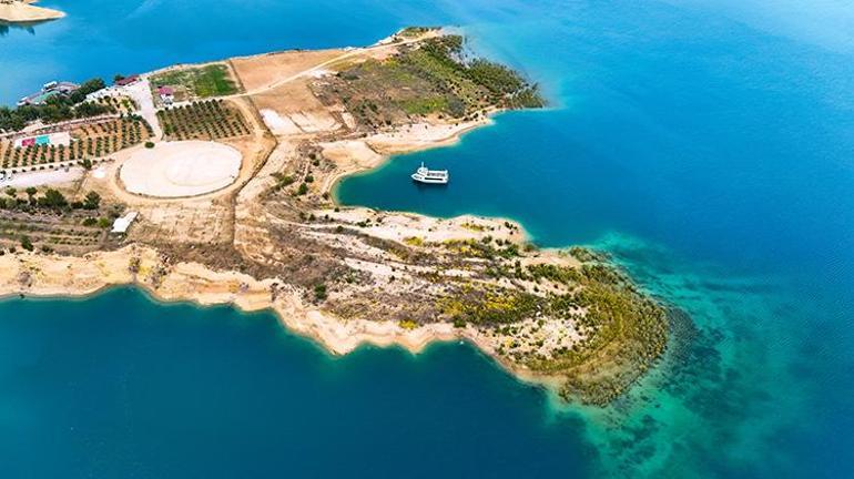 Mavinin ve yeşilin buluştuğu nokta: Torosların eteklerinde saklı doğa harikası keşfedilmeyi başlıyor