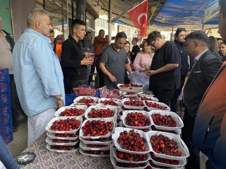 2,5 kilo kirazı 10 dakikada yedi Festivalde altın kazandı