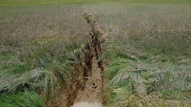 Yağış sevinci kısa sürdü: Ekipler farketti görenler şaşkına döndü