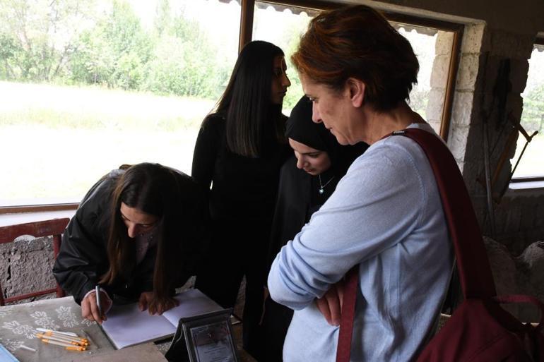 Kendi imkanlarıyla oluşturduğu müzede Hitit kültürünü yaşatıyor
