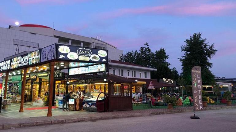 Antalyada mülk sahibinin kiracıya yaptığını düşmanı yapmaz Kiracının yokluğunda dükkanı alt üst etti
