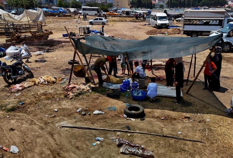 Adana kurban pazarlarında fiyatlar dibine vurdu: Yüzde 40a varan indirim vatandaşı sevindirdi
