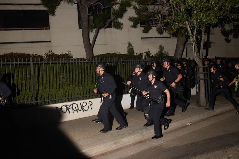 Donald Trump, gösterilerin sürdüğü Los Angelesa asker göndermesini savundu: Kent yakılıp yıkılacaktı