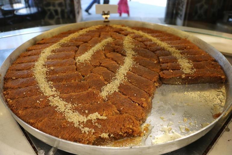 Diyarbakırda bayramda en çok ciğer ve kadayıf tercih edildi