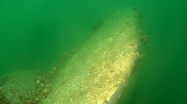 Sapanca Gölünde 53 yıl önce düşen uçak ilk kez görüntülendi Enkazdaki detayı görünce şaşkına döndü