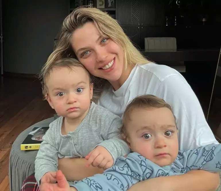 İdo Tatlıses ve Yasemin Şefkatliden duygulandıran paylaşım Çocuklara sevmeyi öğretmek