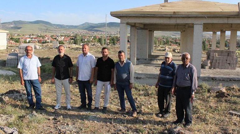 Aksarayda ev sahibi olma hayali kuran köylüler dolandırıldı Müteahhit hafriyattan sonra kayboldu