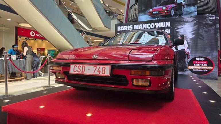 Efsane geri döndü: Barış Mançonun Belçika hatırası otomobili sevenleriyle buluştu