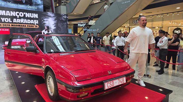 Efsane geri döndü: Barış Mançonun Belçika hatırası otomobili sevenleriyle buluştu