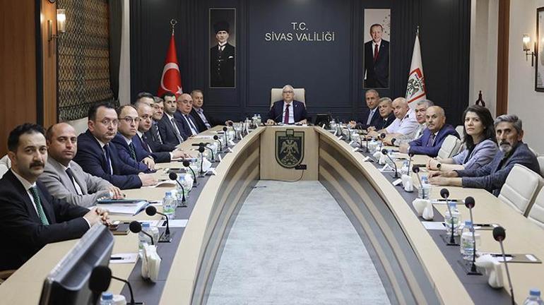 7 kişi hayatını kaybetti Sivas Valisi açıklama yaptı: Kene ısırması vaka sayımız 39dur